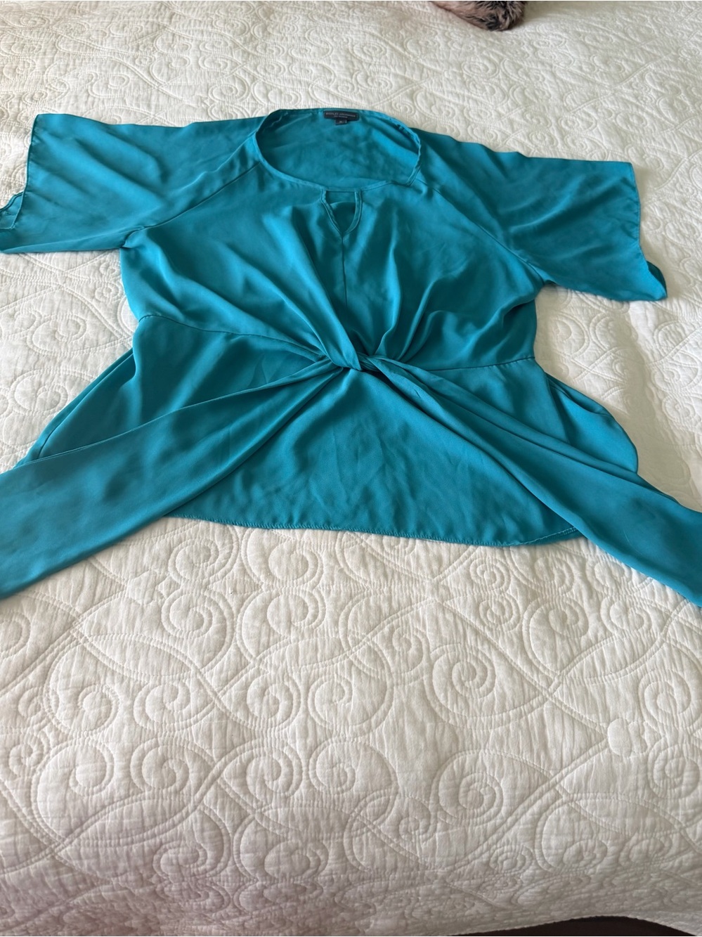 BOLD elements Teal Tie-Front Blouse